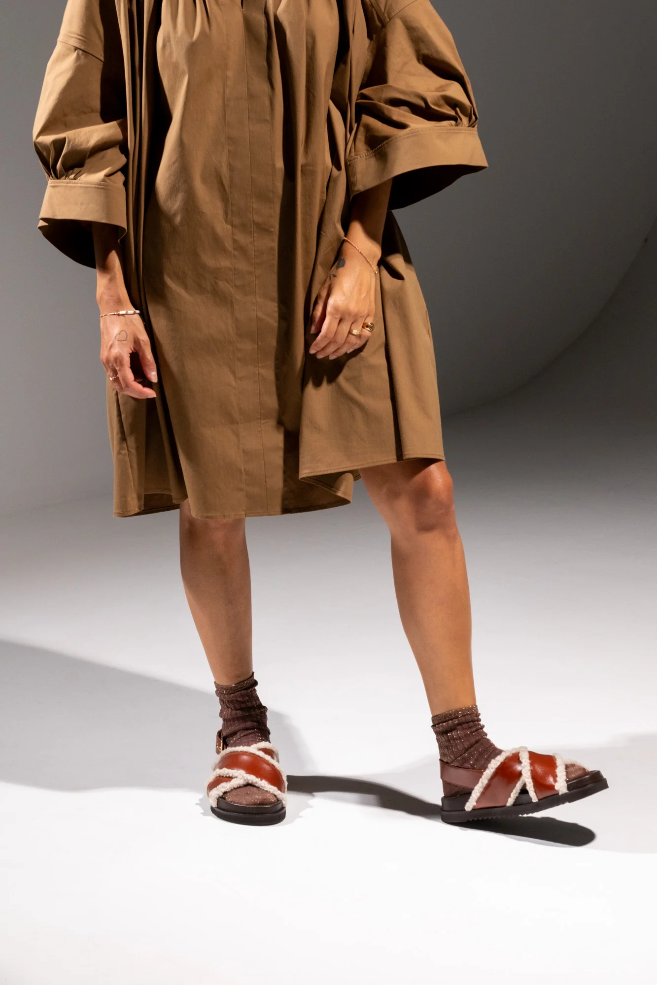 Furry Crossed Sandals Camel - Image 4