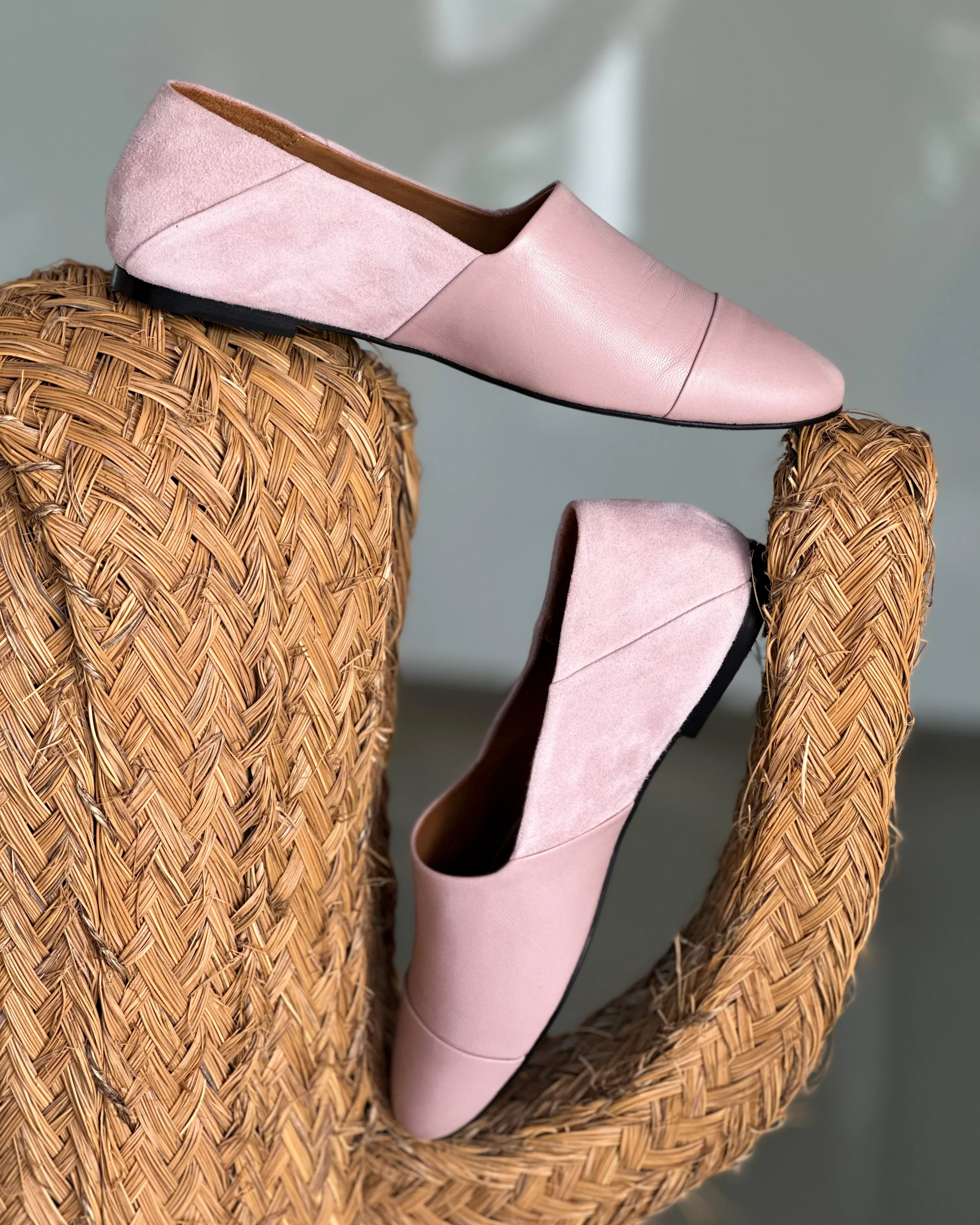 Pale Rose Slip-On Leather and Suede - Image 4