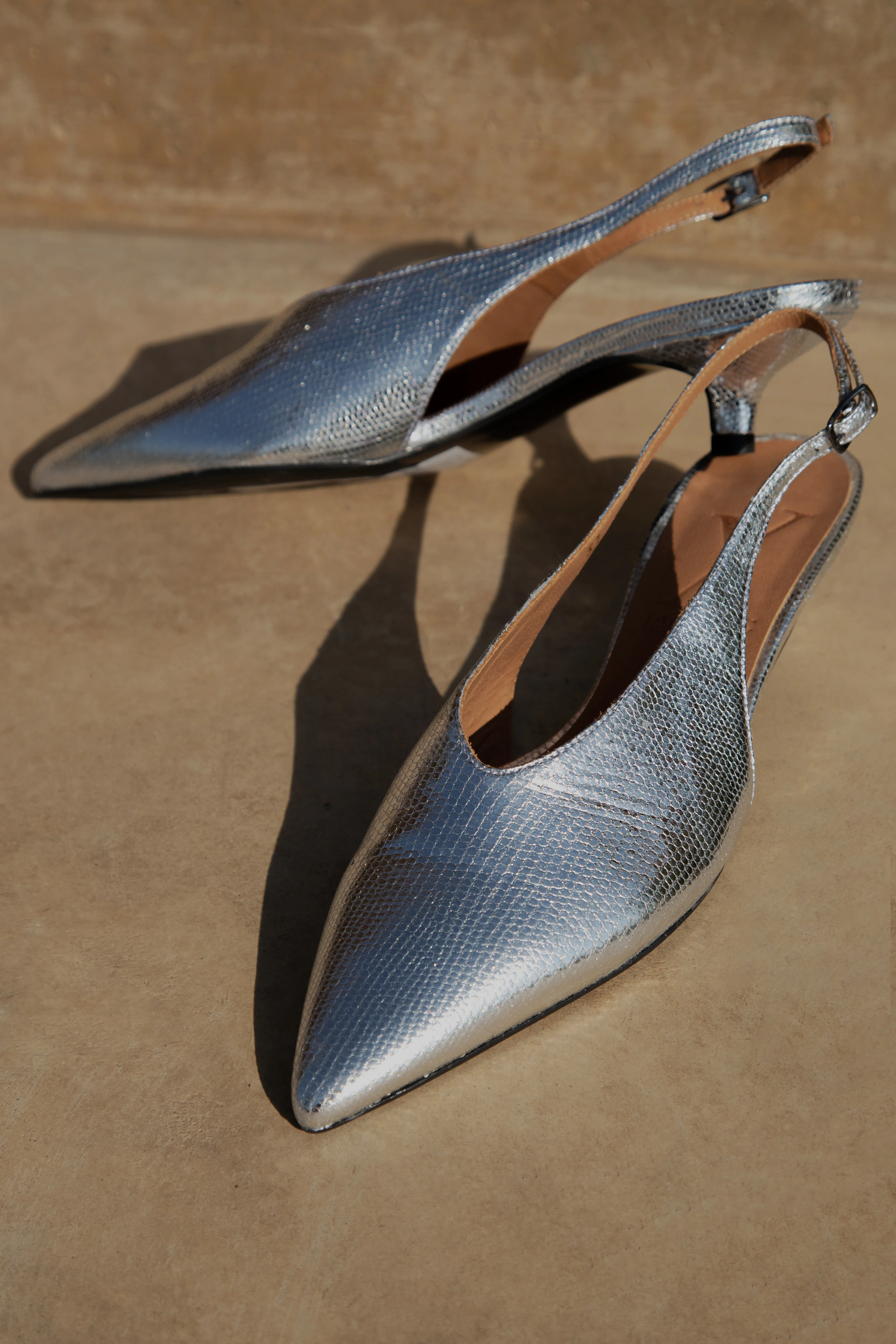 Robin Slingback Kitten Heel Silver - Image 3